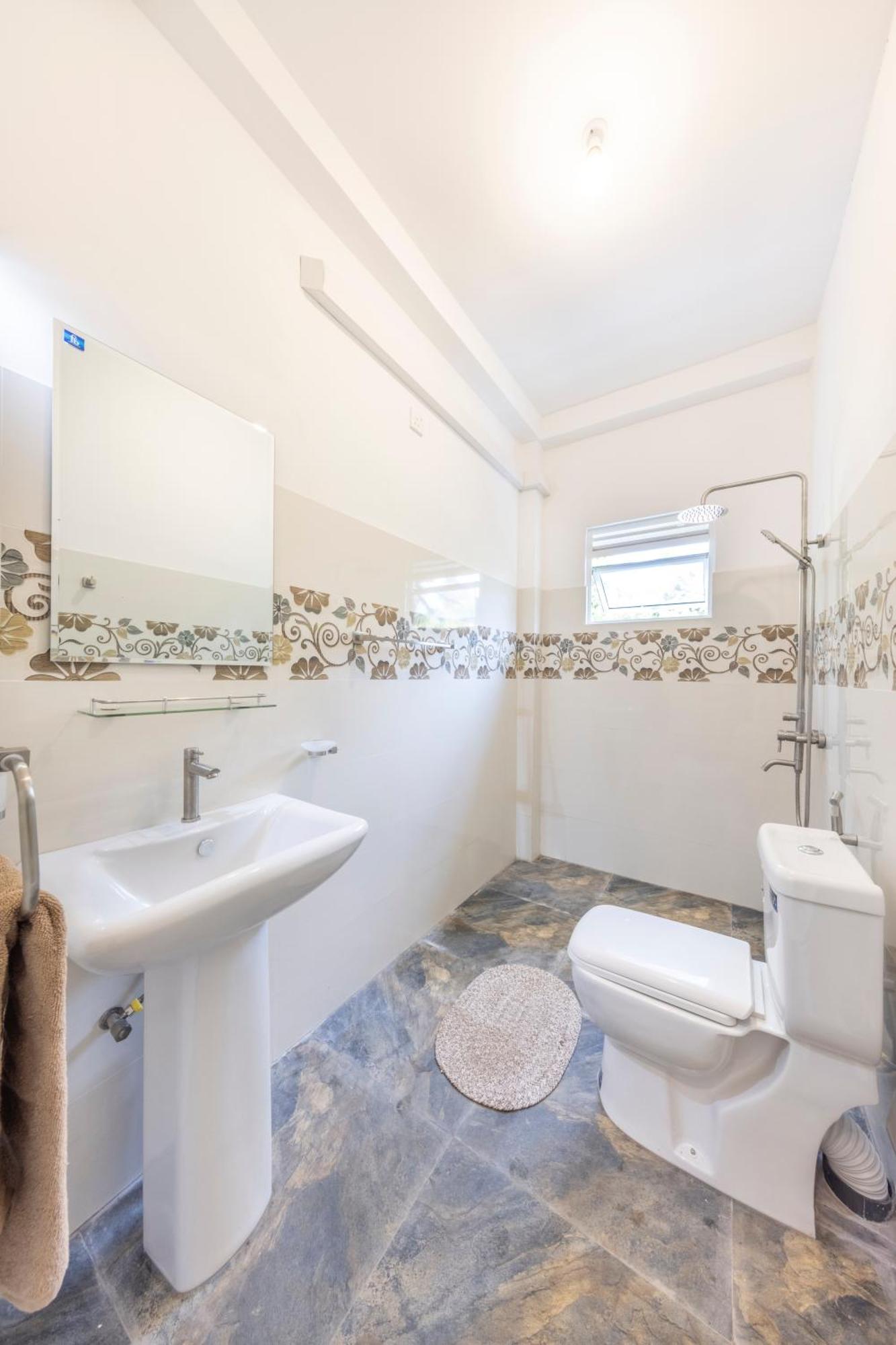 Makai Surf House Hotel Ahangama Ngoại thất bức ảnh